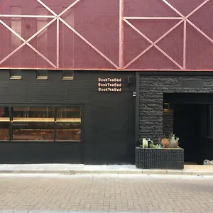 호텔 Book Tea Bed Shinjuku-gyoen 도쿄